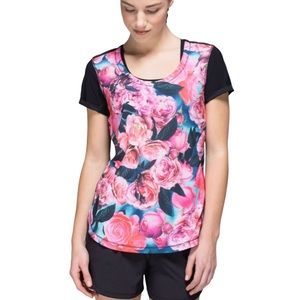 lululemon athletica Pink Floral Scoop Neck Short Sleeve Tee with Black Sleeves